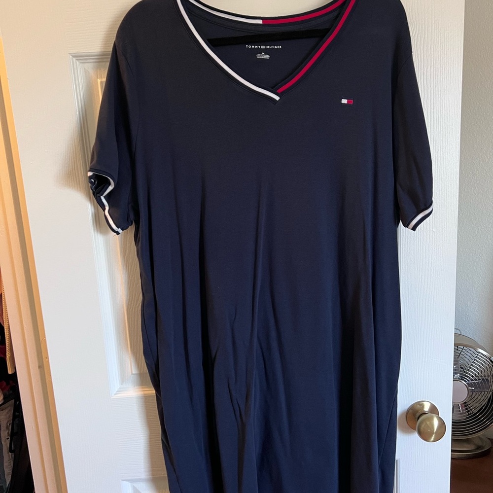 Tommy Hilfiger Blue Oversized V-Neck T-Shirt